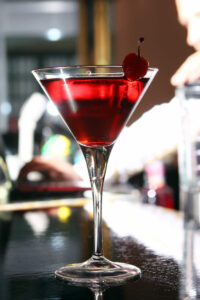 coctel-martini-rosa-bar